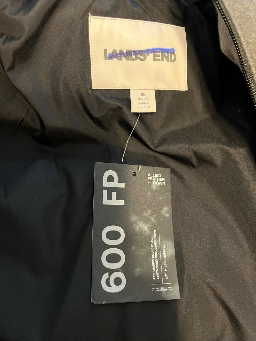 NWT Men’s Sz S (34-36) Lands’ End Brushed Heritage Max 600 Down Hooded Jacket